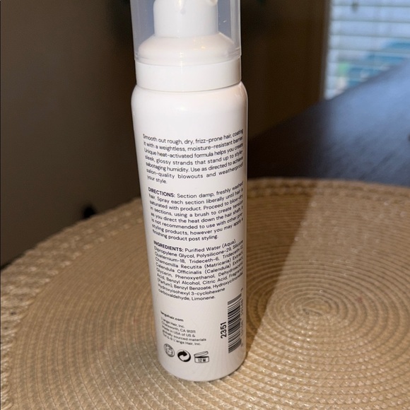 Lange Glass Hair Thermal Blowout Primer - White - Picture 2 of 2